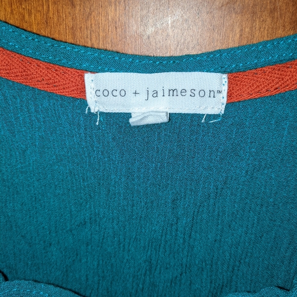 Coco and Jamieson Large Women's Tank - Picture 3 of 4